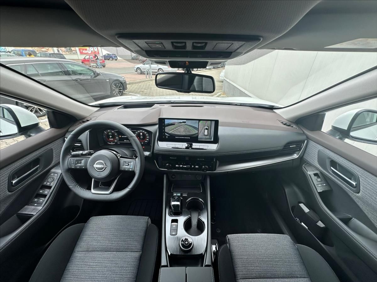 Nissan X-Trail, 1,5 N-Connecta  E-power 4x4 - fotka 4