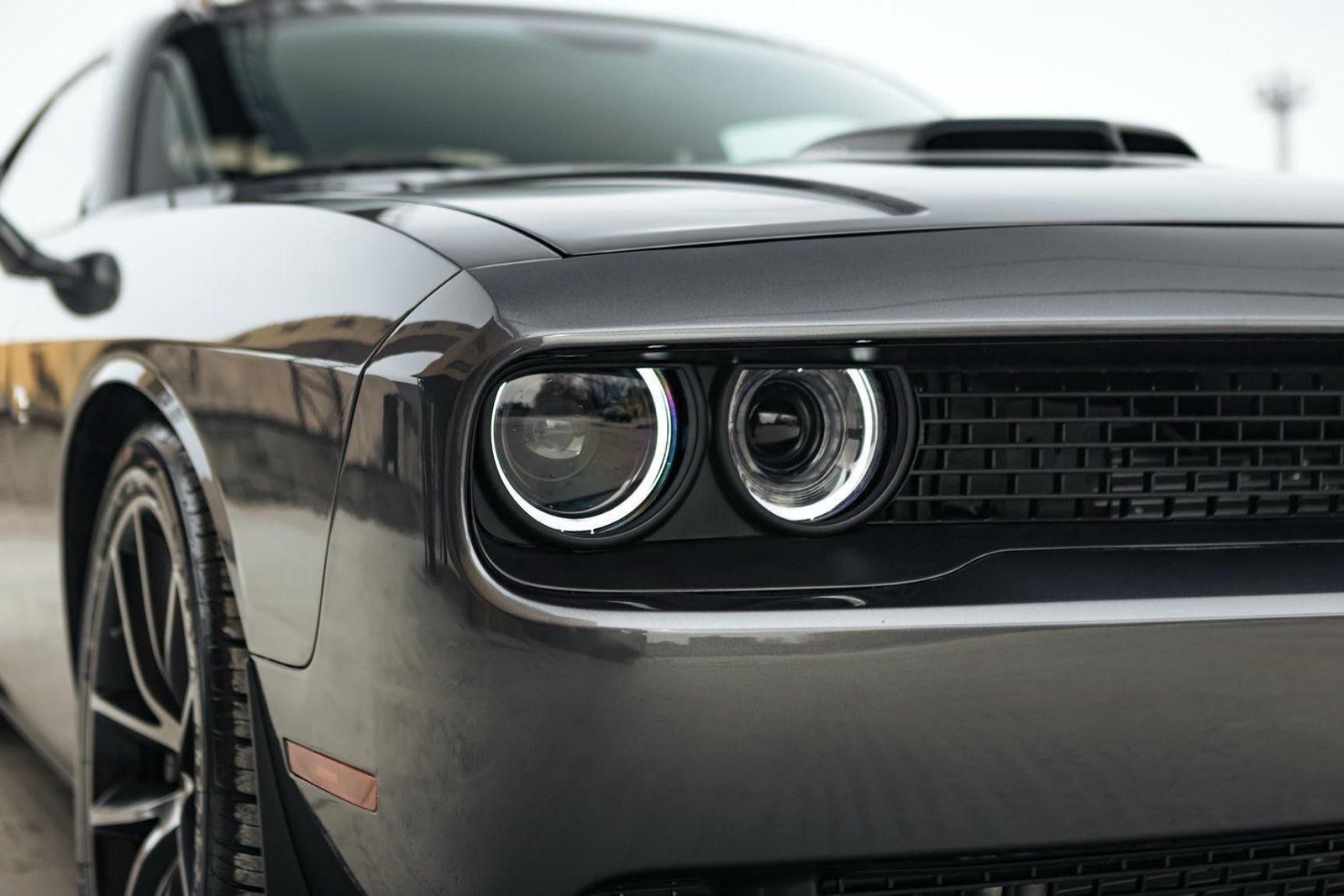 Dodge Challenger, 6.4L 392 Shaker Edice Individu