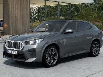 xDrive 30 - SKLADEM