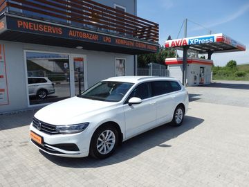VARIANT 2.0 TDI NAVIGACE, DSG
