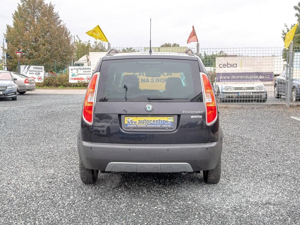 Škoda Roomster, 1.2TSI 63KW – 2x ALU KOLA - fotka 6