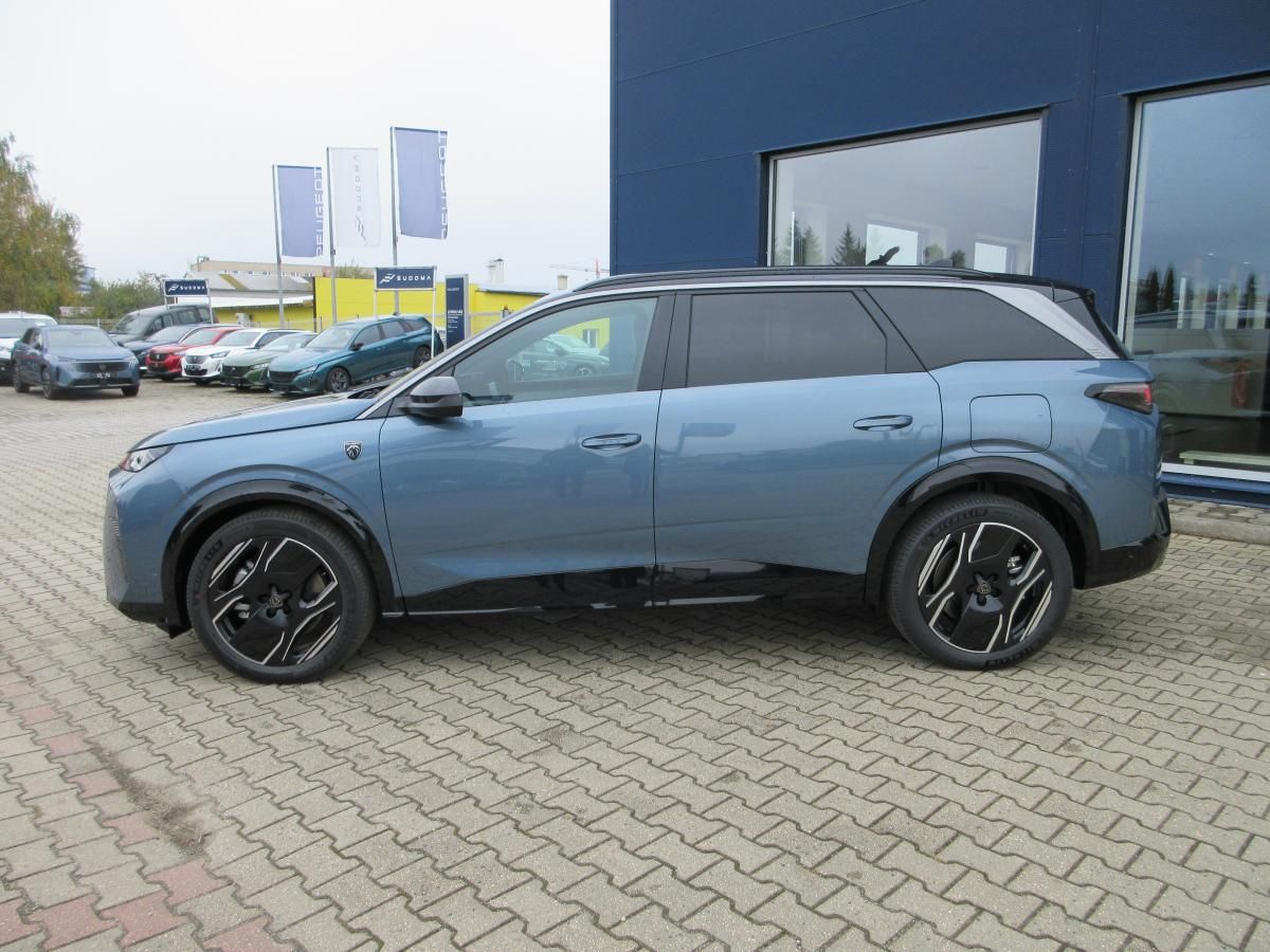 Peugeot 5008, GT Elektromotor 157 kW / 210 k - fotka 5