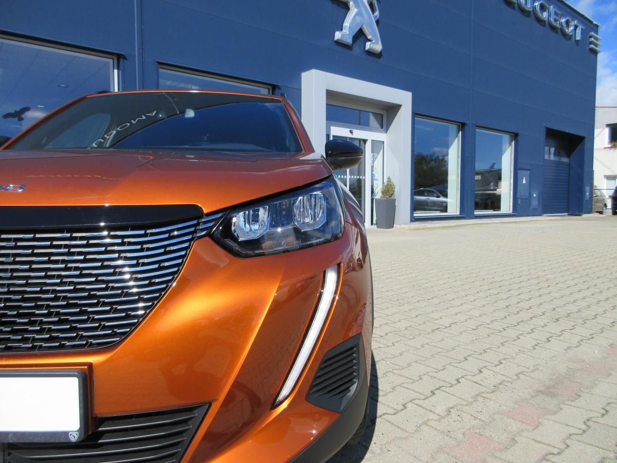 Peugeot 2008, ALLURE 1.2 130k S&S EAT8 - fotka 3