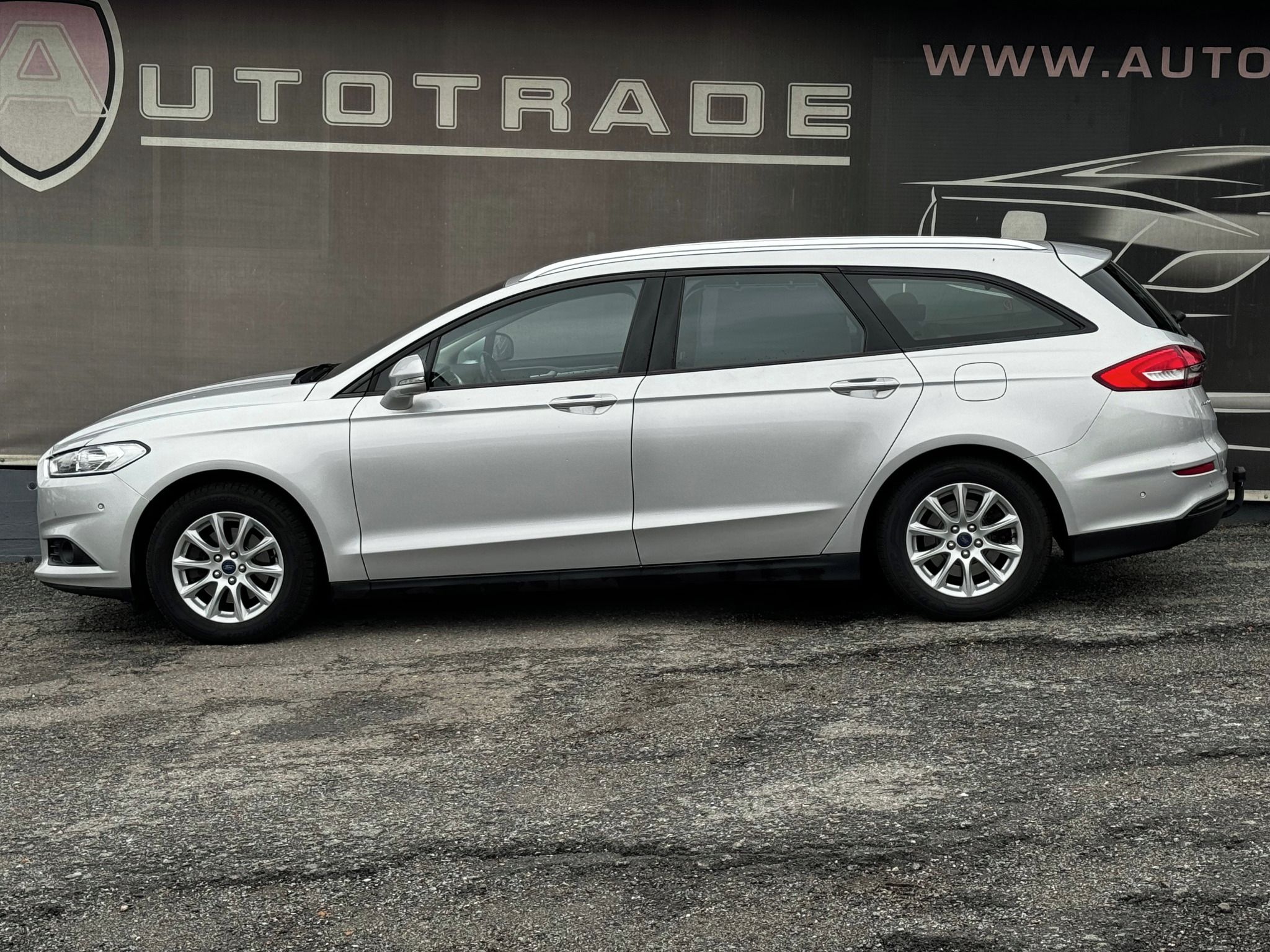 Ford Mondeo, 2.0TDCi 110kW, 1.majitel,Tažné - fotka 2