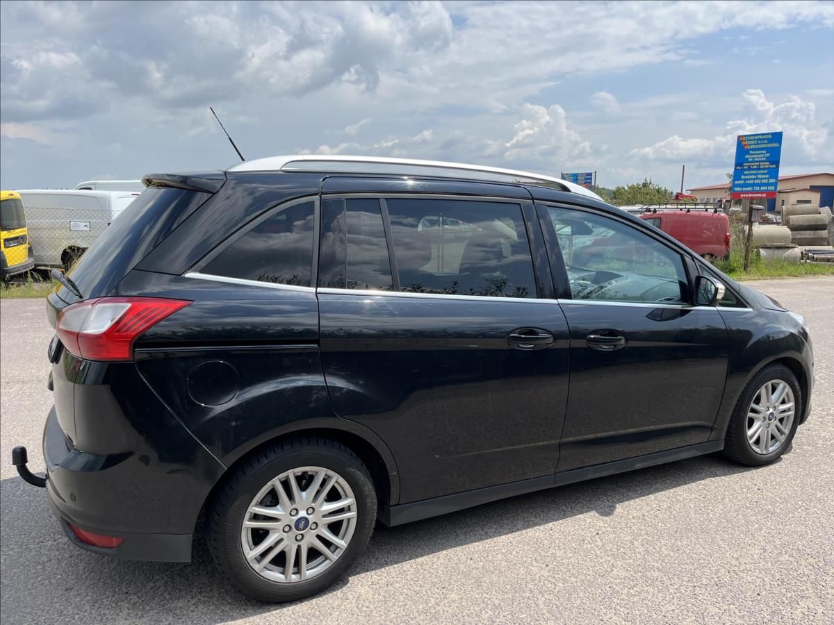 Ford Grand C-MAX, 1,6 TDCi 7.MÍST NAVI KLIMA - fotka 5