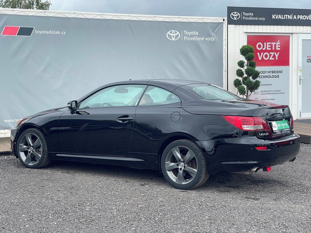 Lexus IS 250, 2.5i Automat, STK 06/2026 - fotka 4