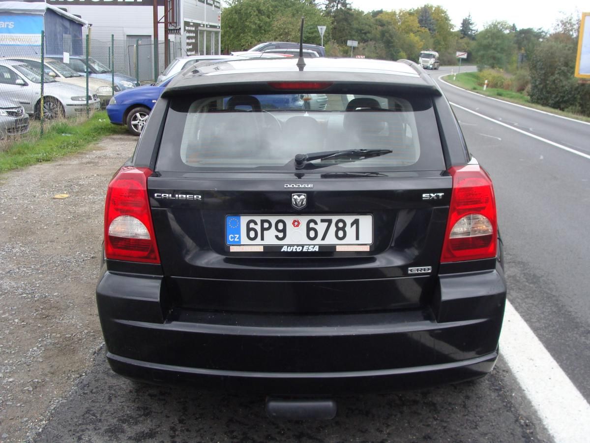 Dodge Caliber, 2.0 CRDi,klima,tažný - fotka 4