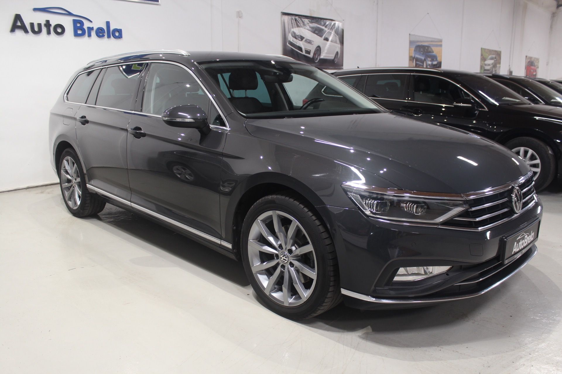 Volkswagen Passat, 2.0TDI DSG 4x4 Matrix Display - fotka 3