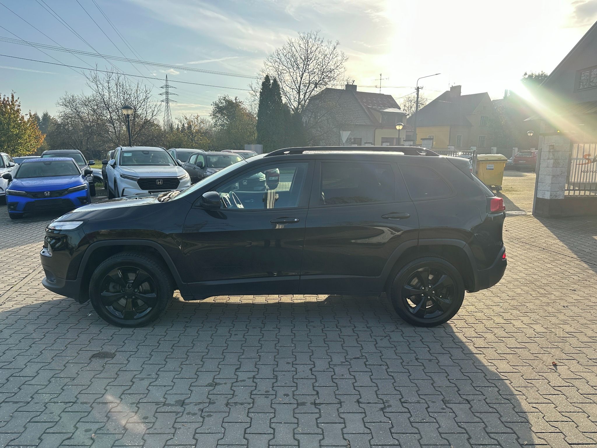 Jeep Cherokee, 2.2 M-Jet,147 kW, Night Eagle - fotka 6