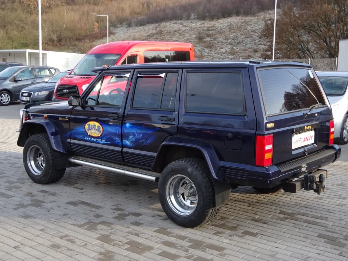 Jeep Cherokee, 4,0 XJ;LPG;KŮŽE;AUTOMAT,TAŽNÉ - fotka 5
