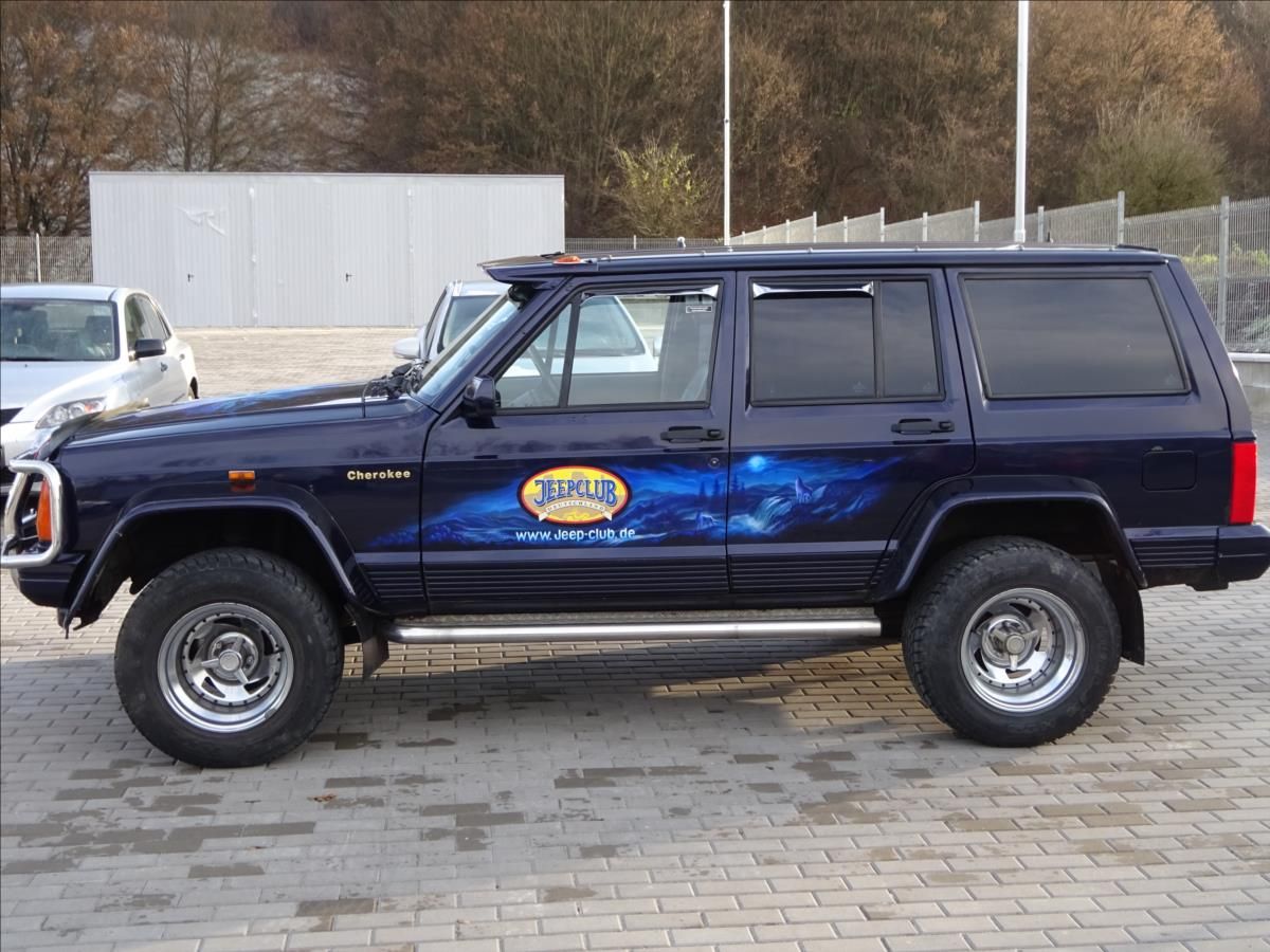 Jeep Cherokee, 4,0 XJ;LPG;KŮŽE;AUTOMAT,TAŽNÉ - fotka 4