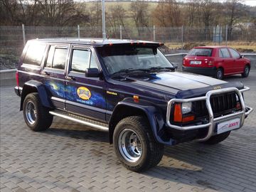 4,0 XJ;LPG;KŮŽE;AUTOMAT,TAŽNÉ