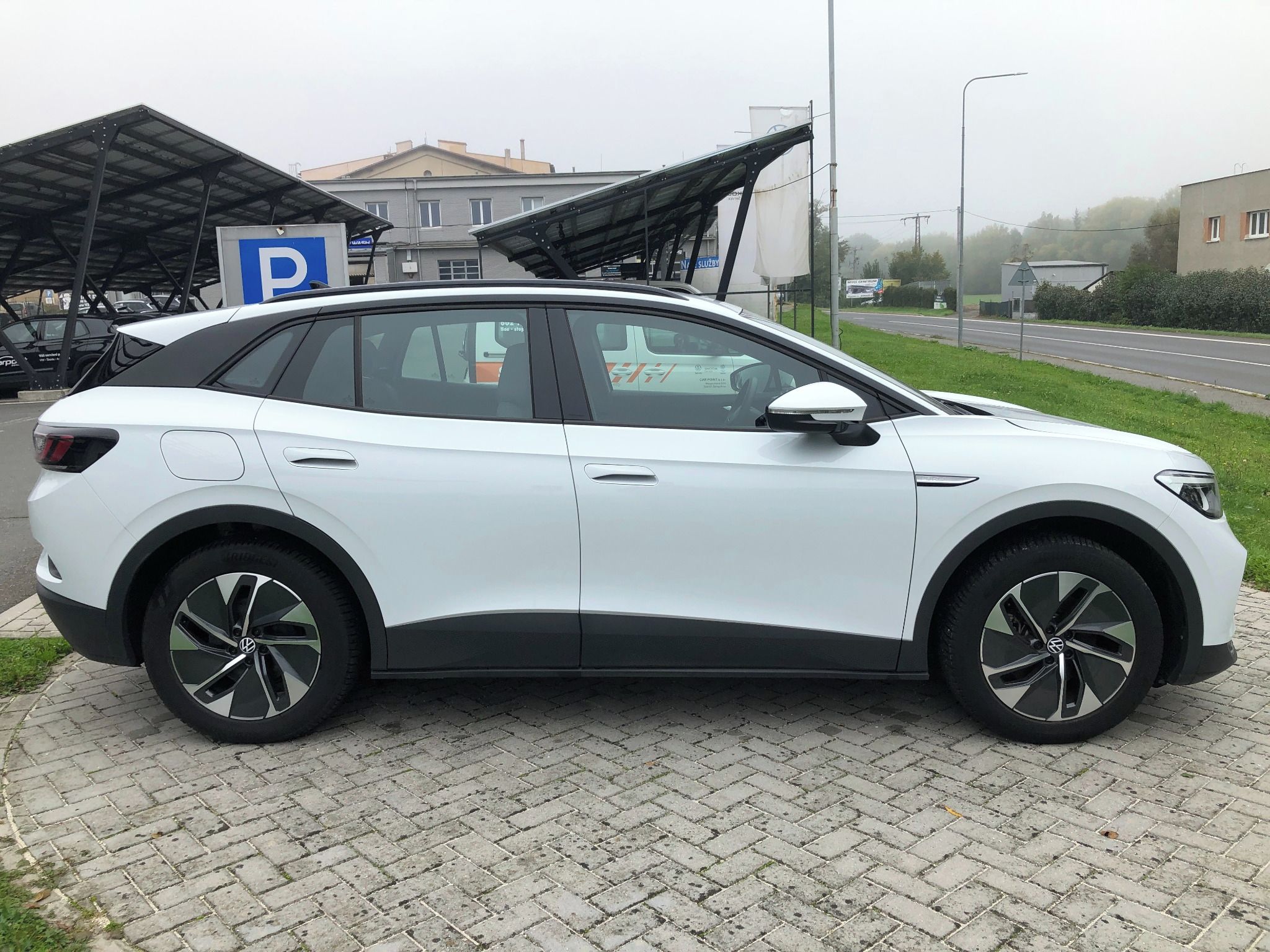Volkswagen ID.4, Pure 125 KW 52kWh - fotka 4