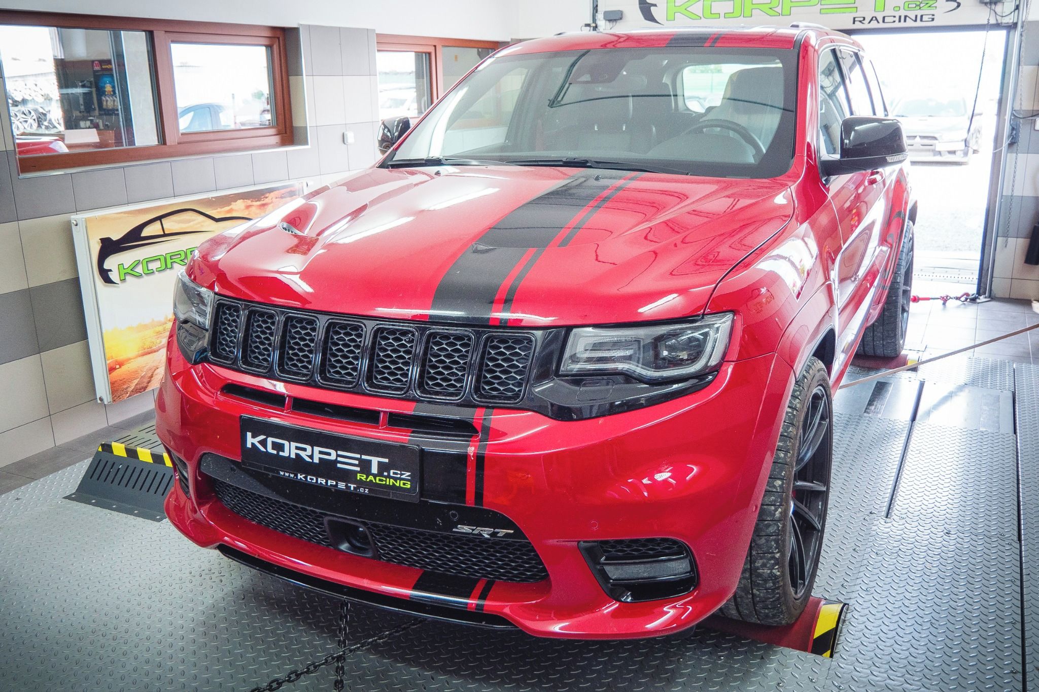 Jeep Grand Cherokee, SRT 6.4 V8 Kompresor 600HP