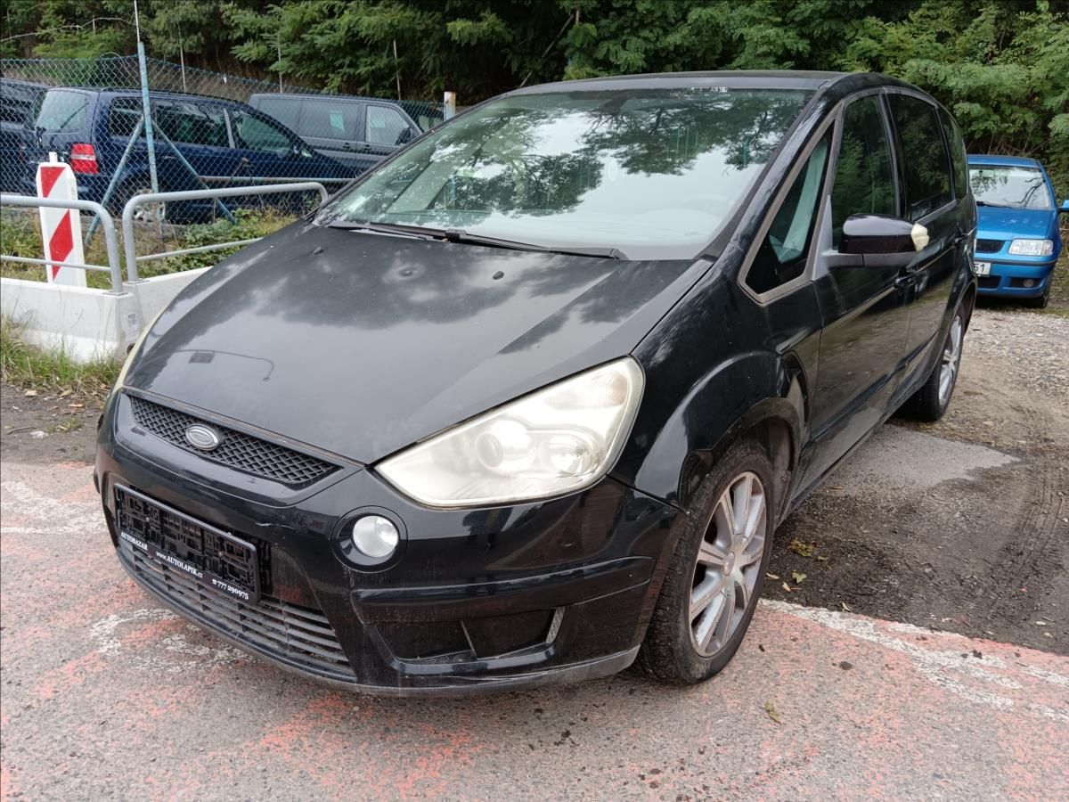 Ford S-MAX, 2,0 TDCi Titanium - fotka 3