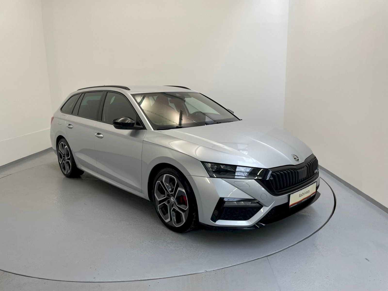 Škoda Octavia, COMBI RS, 2.0TSI/ 180kW, 7DSG - fotka 6