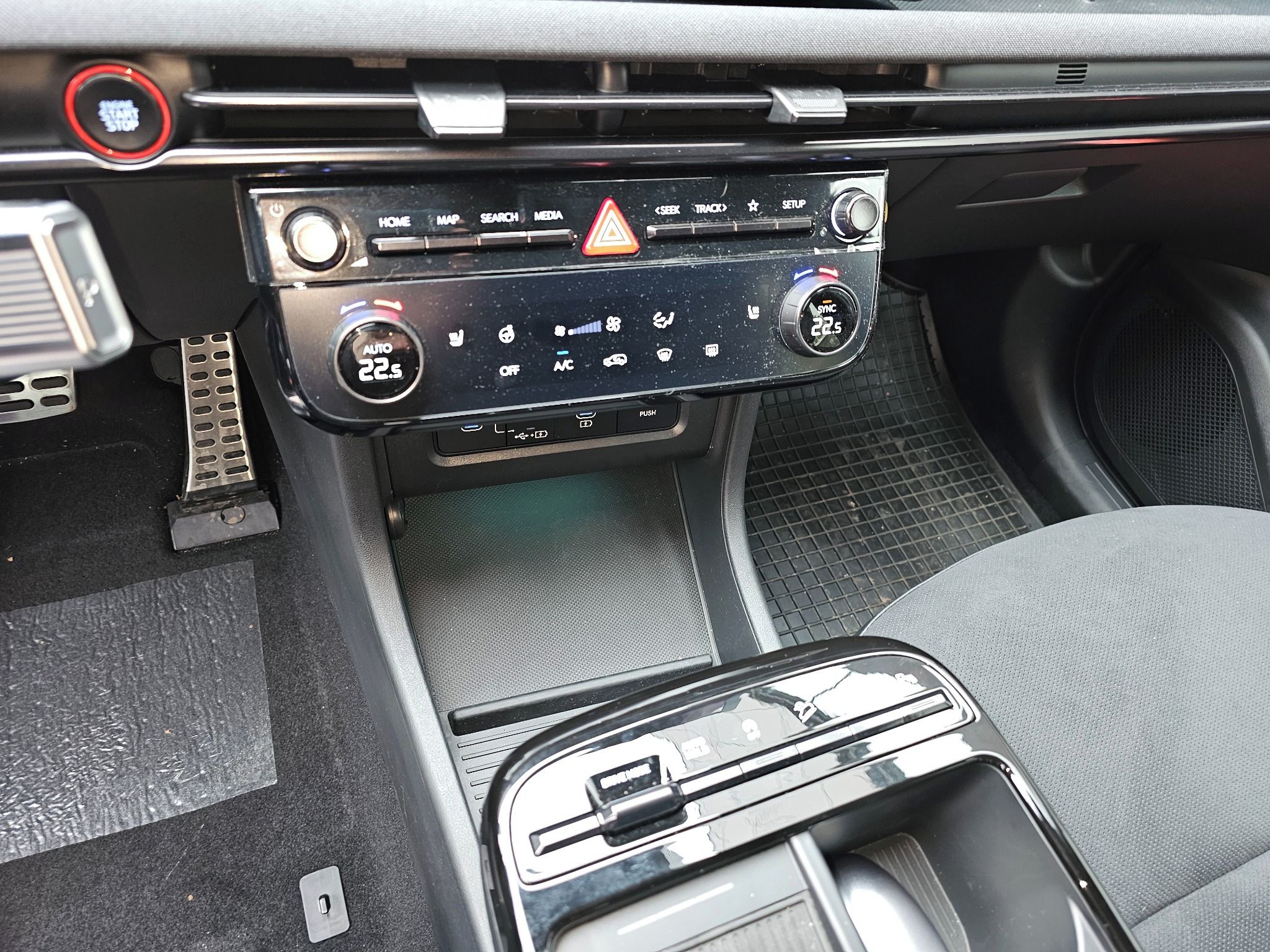 Hyundai Tucson, 1,6TGDi N-Line Hybrid ,4x4 6AT - fotka 6