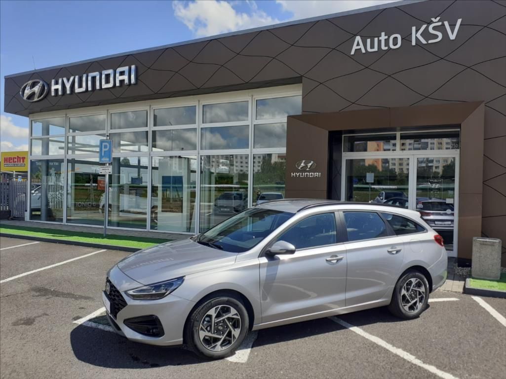 Hyundai i30, 1,0 T-GDI  KOMBI GO Czech! - fotka 3