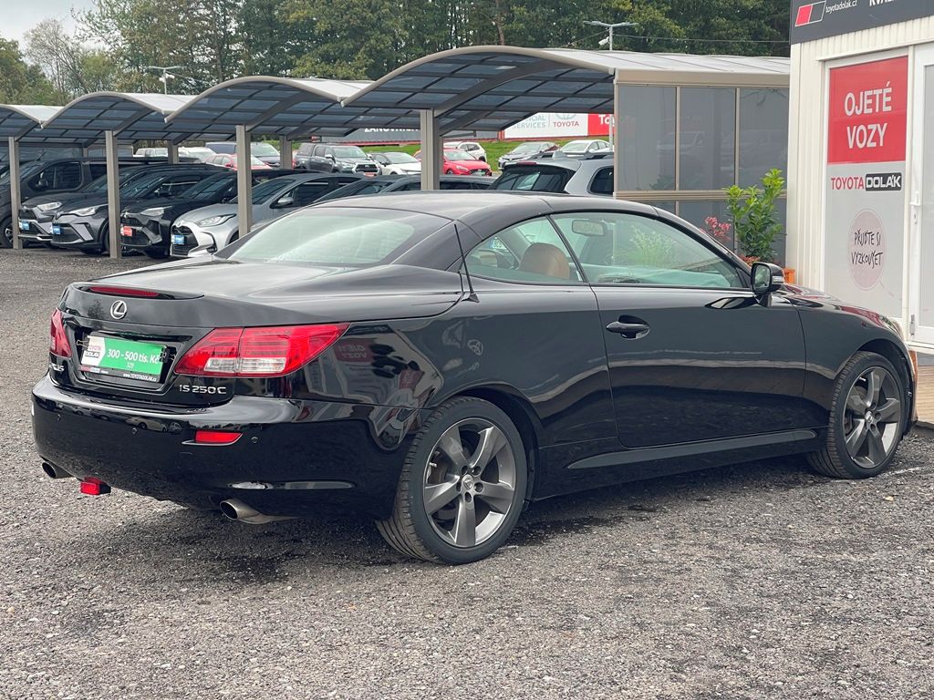 Lexus IS 250, 2.5i Automat, STK 06/2026 - fotka 6