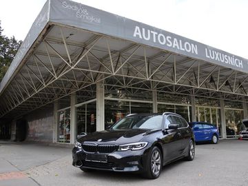 318D TOURING G21 MANUÁL 110kW