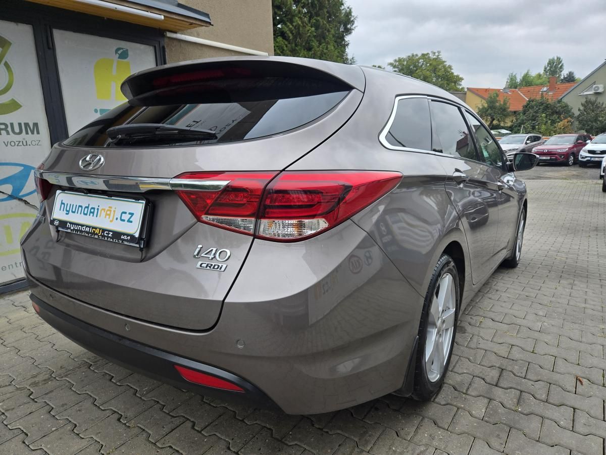 Hyundai i40, 1.6-DPH-NOVÝ MODEL-NAVI-KAMERA - fotka 6