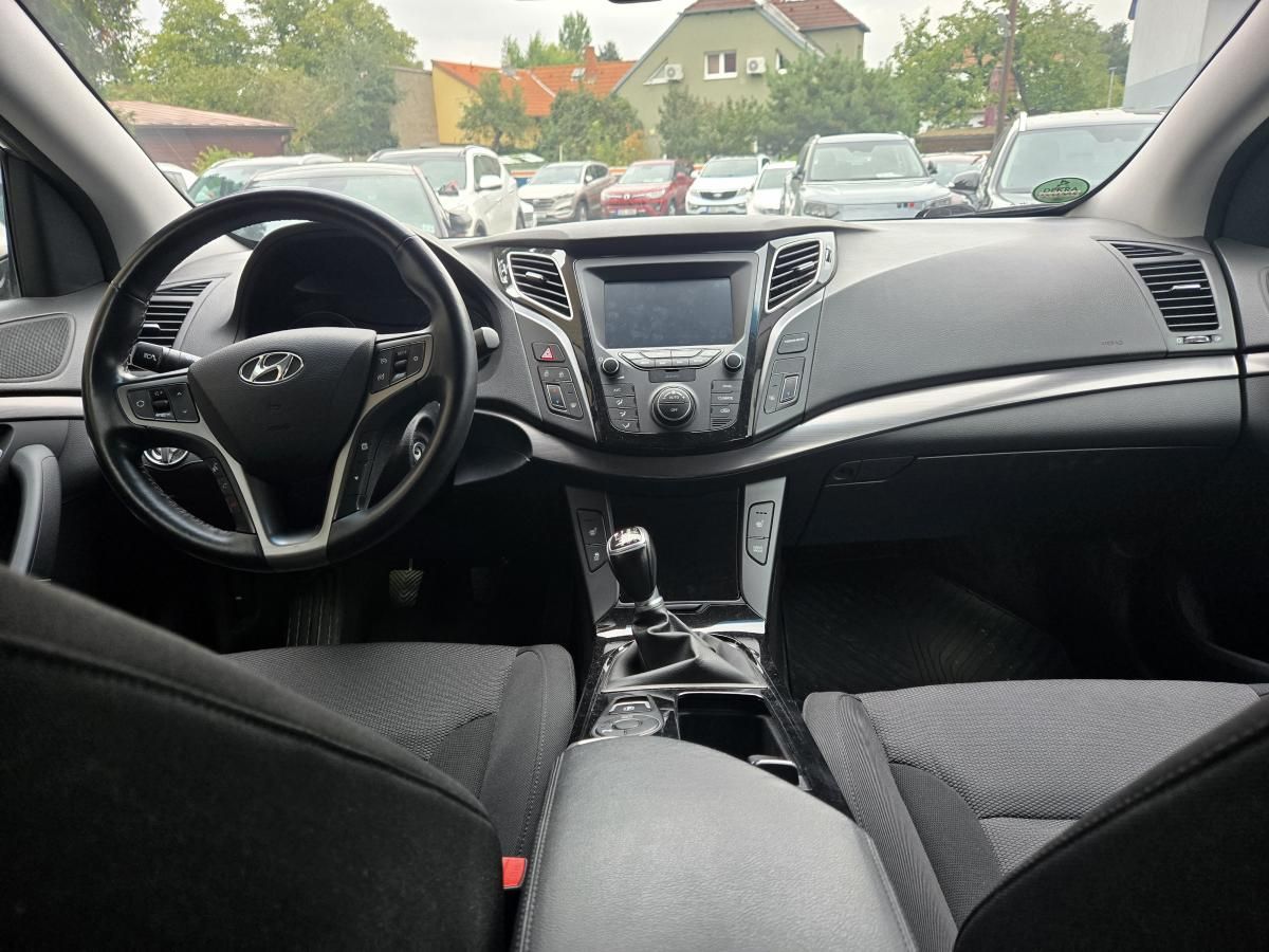 Hyundai i40, 1.6-DPH-NOVÝ MODEL-NAVI-KAMERA - fotka 2