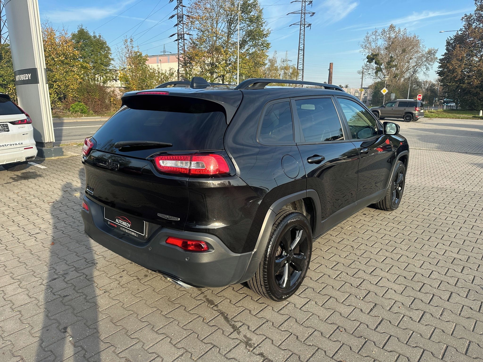 Jeep Cherokee, 2.2 M-Jet,147 kW, Night Eagle - fotka 3