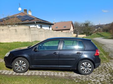 Obrázek k inzerátu: Volkswagen Golf, VW GOLF 5 - 1.4 benzín po STK