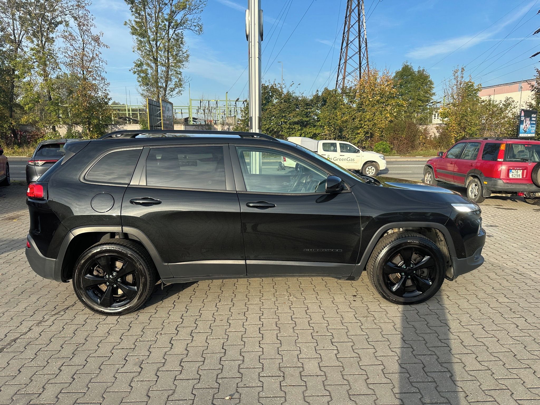 Jeep Cherokee, 2.2 M-Jet,147 kW, Night Eagle - fotka 2