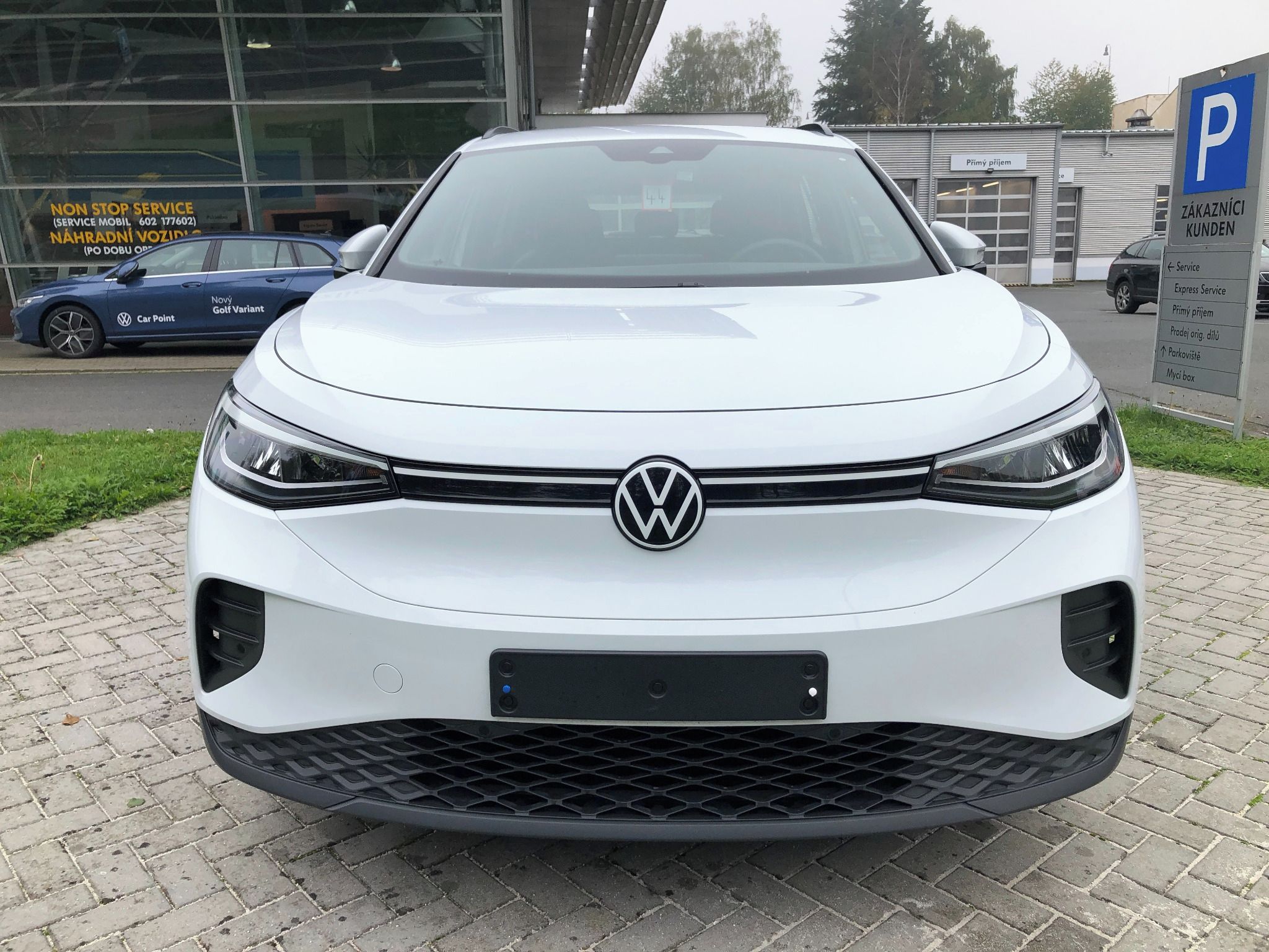 Volkswagen ID.4, Pure 125 KW 52kWh - fotka 2