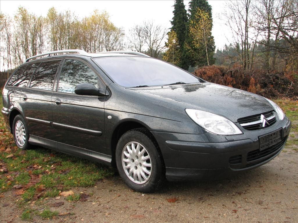 Citroën C5, 2,0 16V HPI Xenony,Kůže  Exclu - fotka 6
