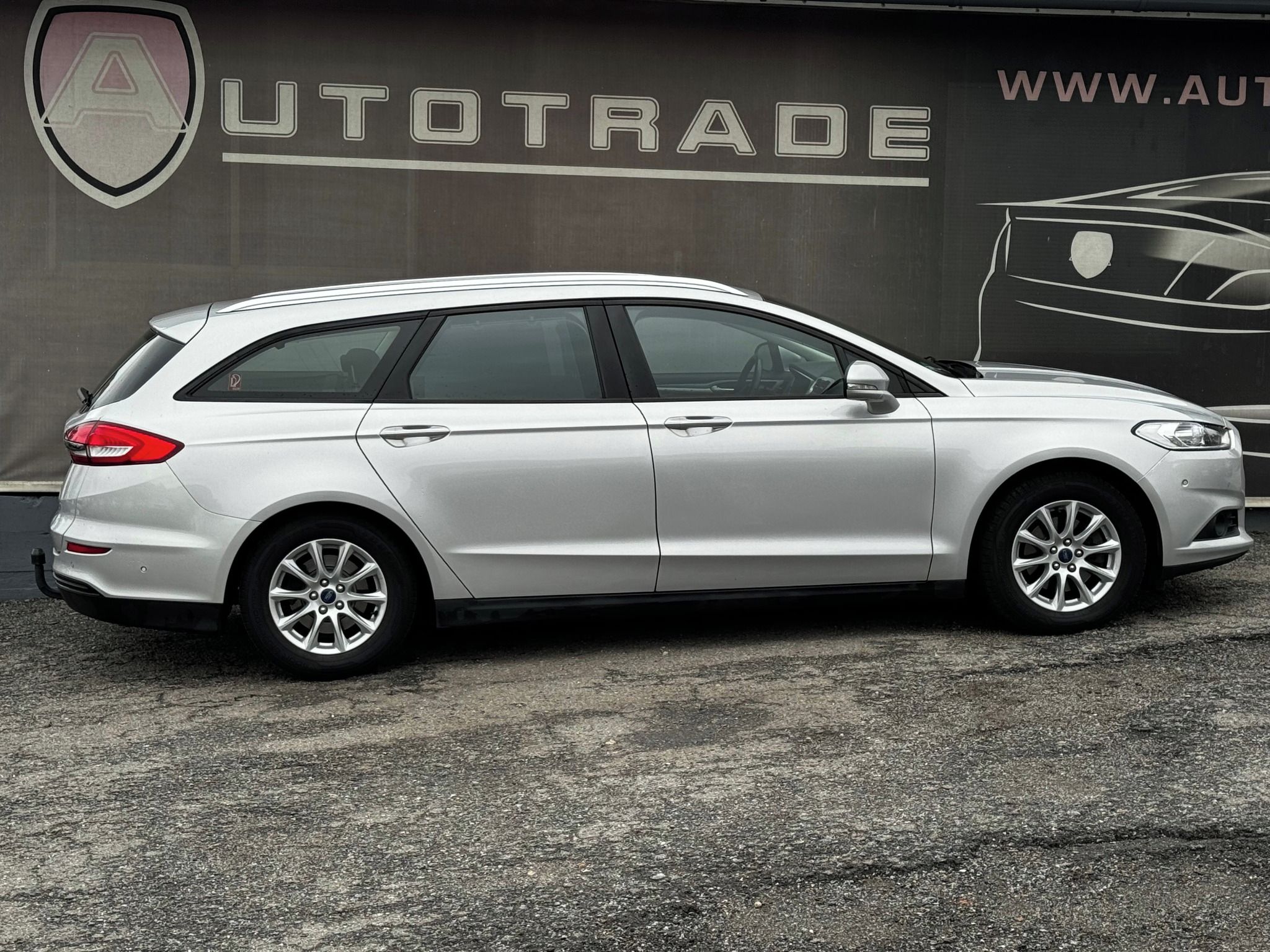 Ford Mondeo, 2.0TDCi 110kW, 1.majitel,Tažné - fotka 5