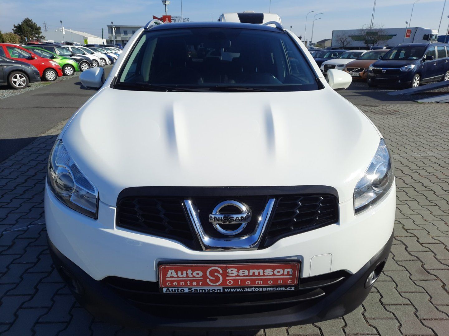 Nissan Qashqai, 1,6 16V 86kW*PANORAMA*KAMERA* - fotka 2