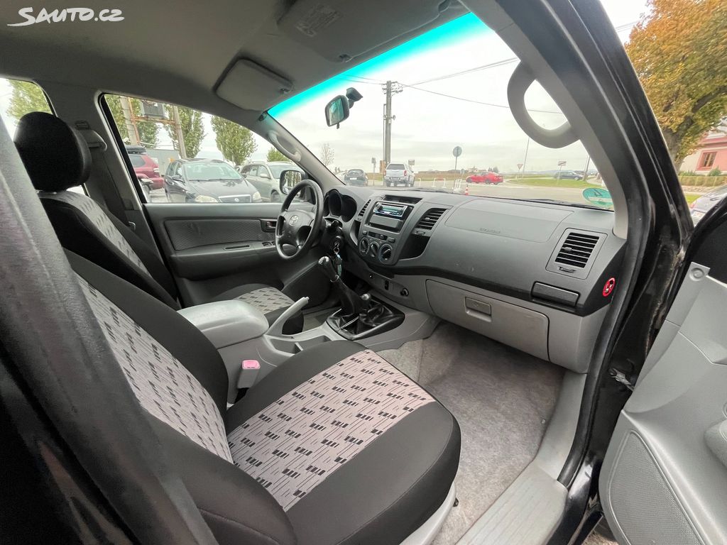 Toyota Hilux, fotka 13