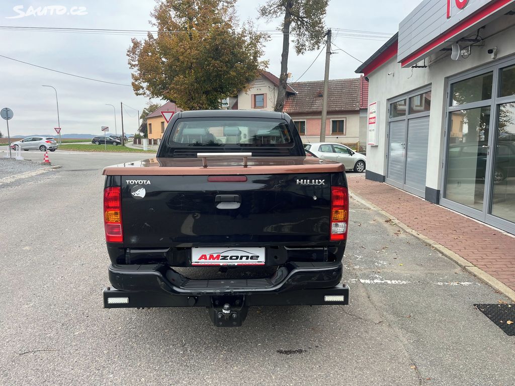 Toyota Hilux, fotka 5