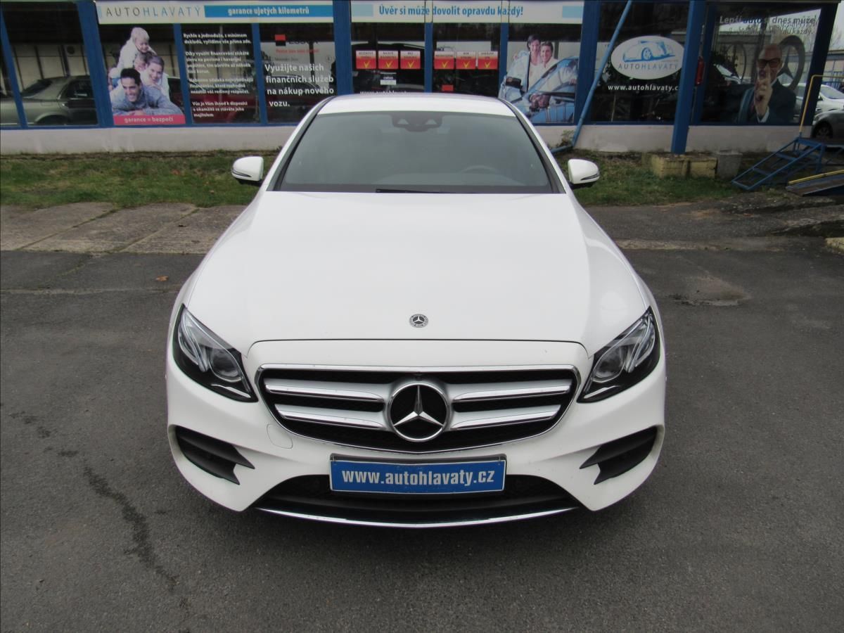Mercedes-Benz Třídy E, 2,0 E 220 d 4MATIC 9-Gtronic - fotka 2