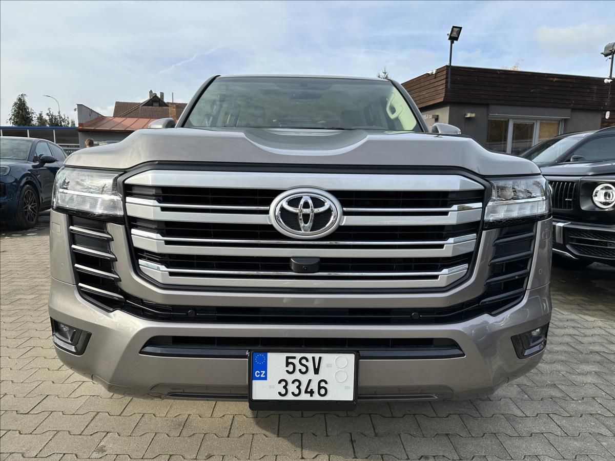 Toyota Land Cruiser, LC 300 GX.R V6 3.3D 70 th - fotka 2