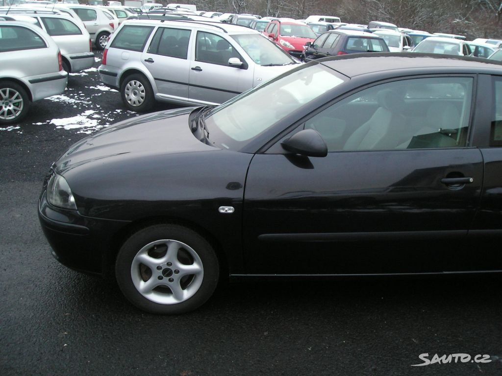 Seat Ibiza, 1,2 47KW KLIMA - fotka 4