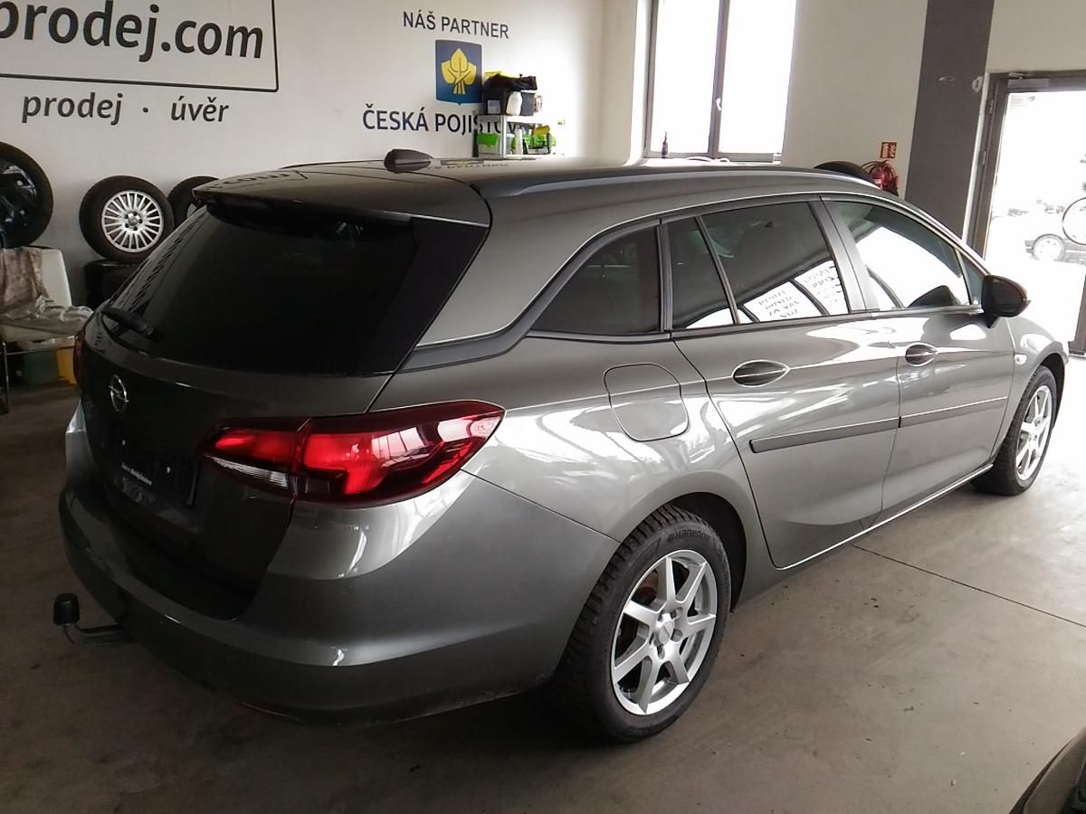 Opel Astra, 1,5CDTI,90KW,KLIM,ALU,NAVI,LED - fotka 6