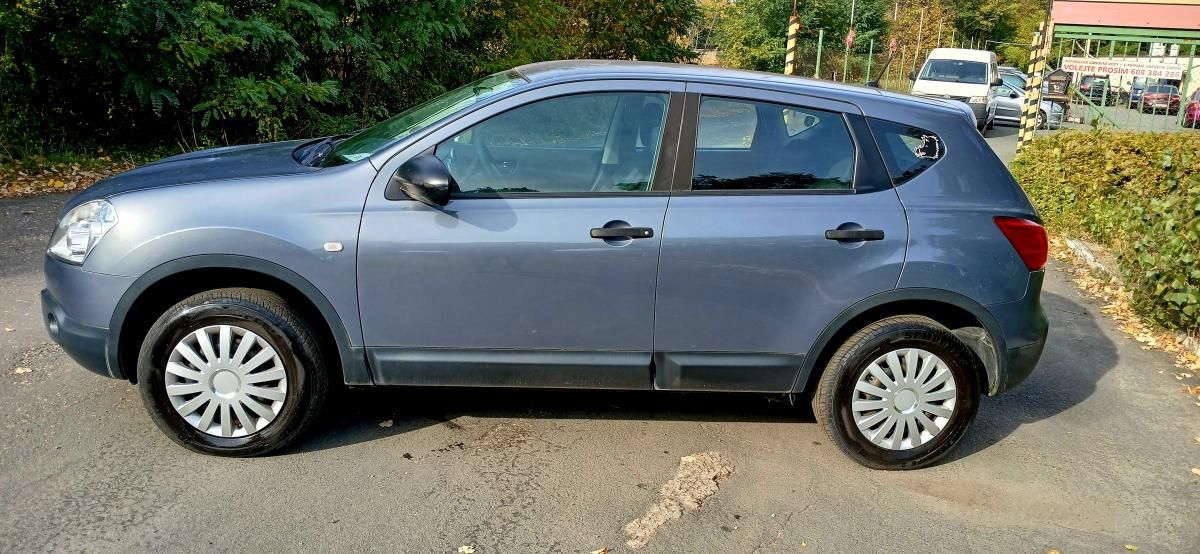 Nissan Qashqai, 2.0  104 kw 4x4 1. majitel - fotka 5