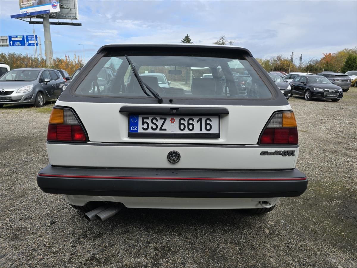 Volkswagen Golf, 1,8 GTi   81Kw  TOP STAV !!! - fotka 6