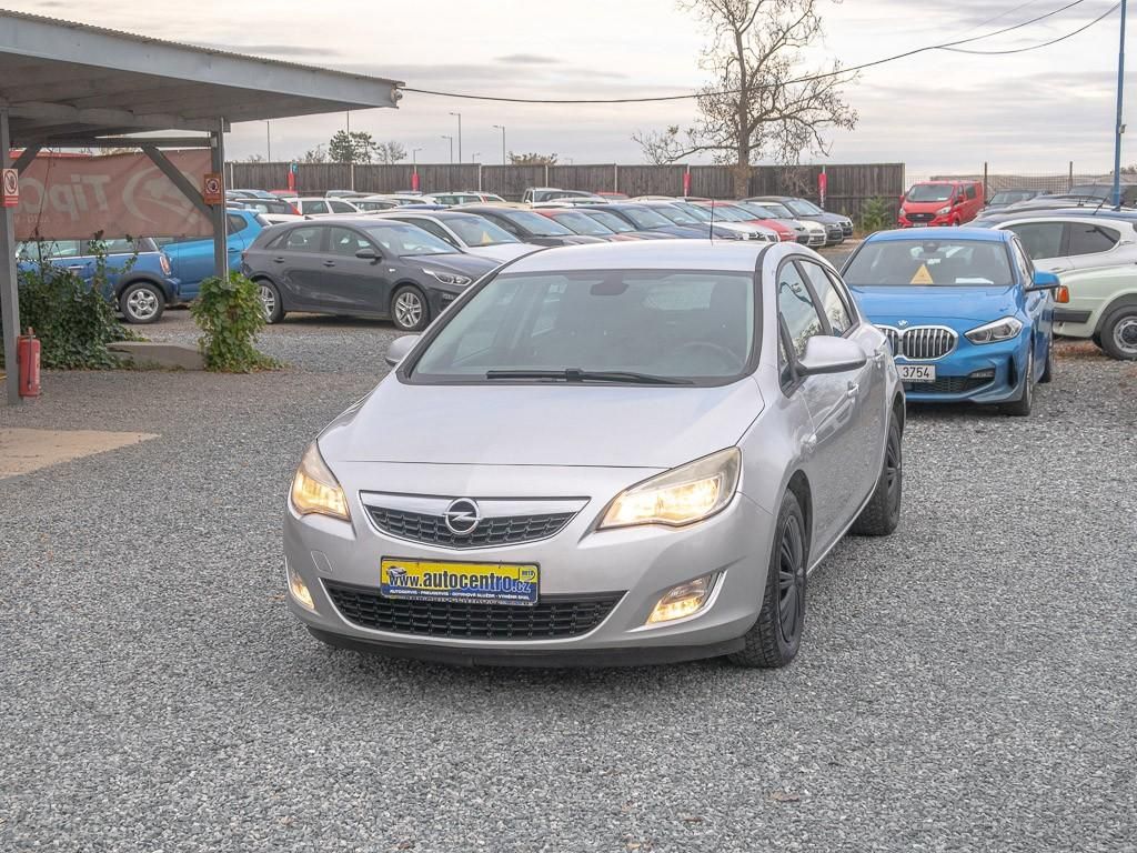 Opel Astra, ČR 1.6i 16V – 1 majitelka