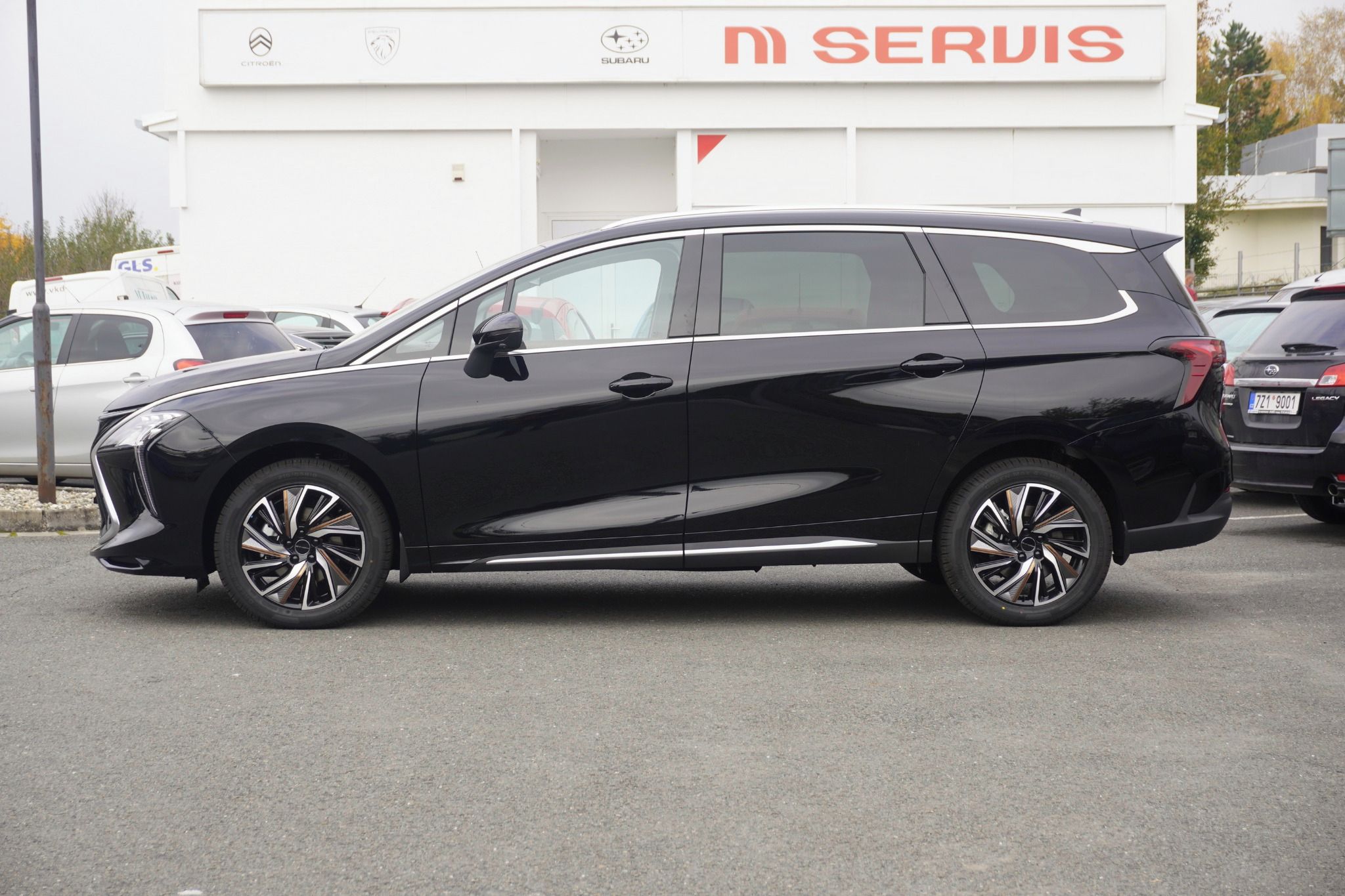 Dongfeng U-Tour, Exclusive 7míst - fotka 2