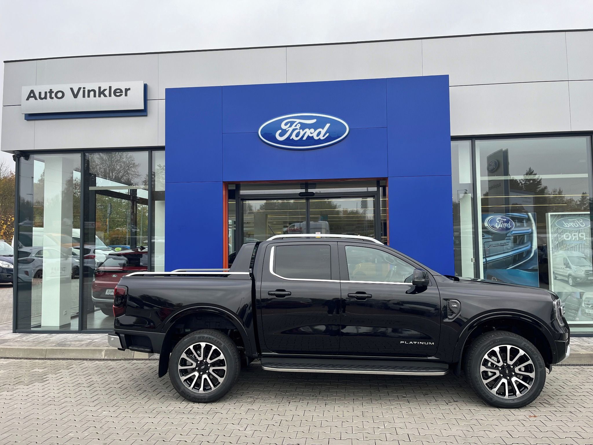 Ford Ranger, Platinum 3.0 V6 176kW 10st. at - fotka 3
