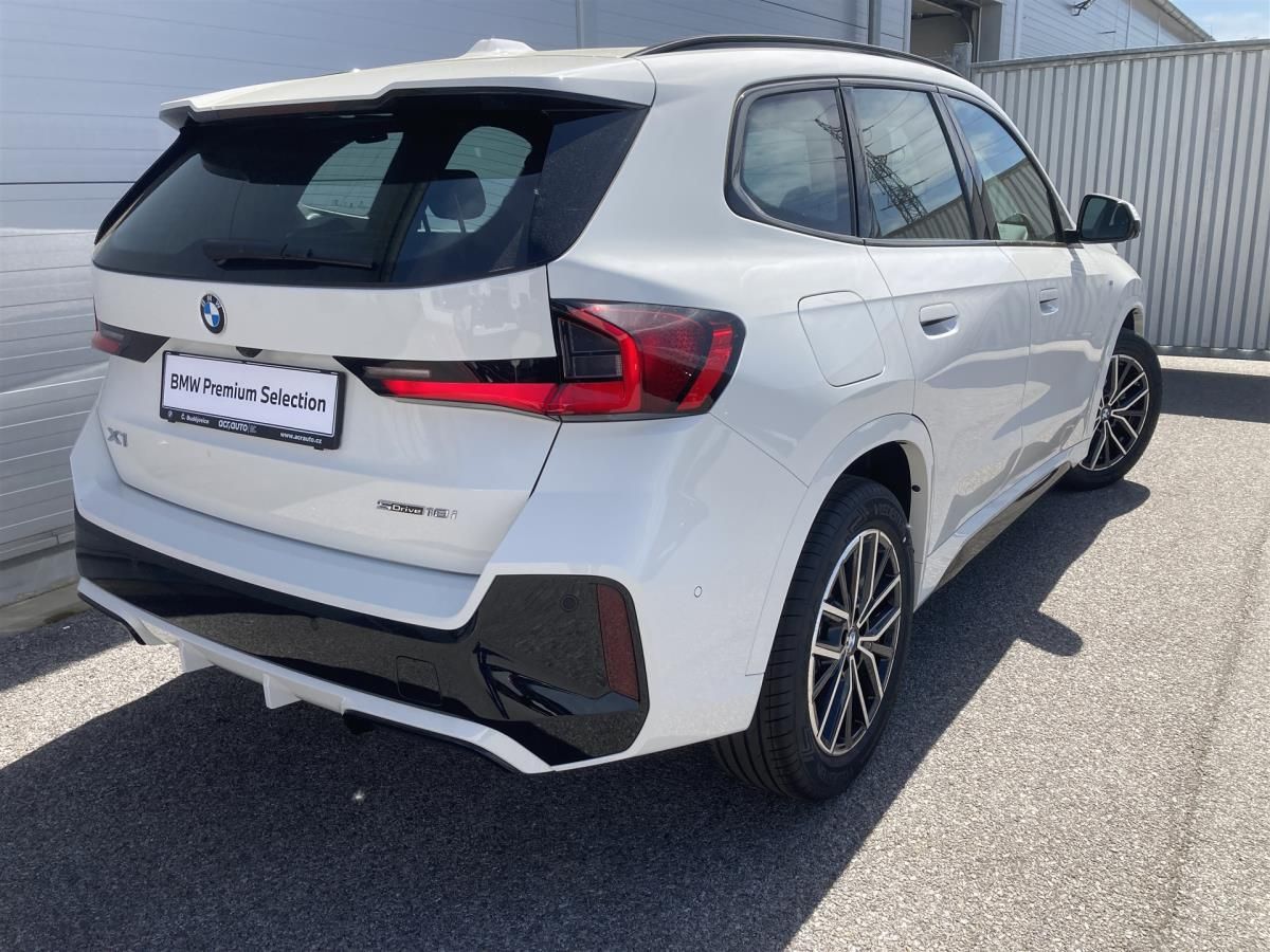 BMW X1, sDrive18i - fotka 2