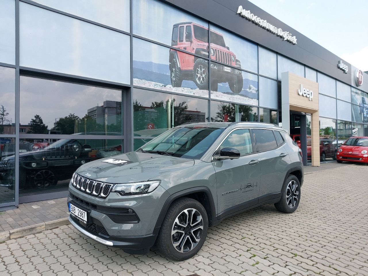 Jeep Compass, 1.3 GSE aut. FWD Limited - fotka 3