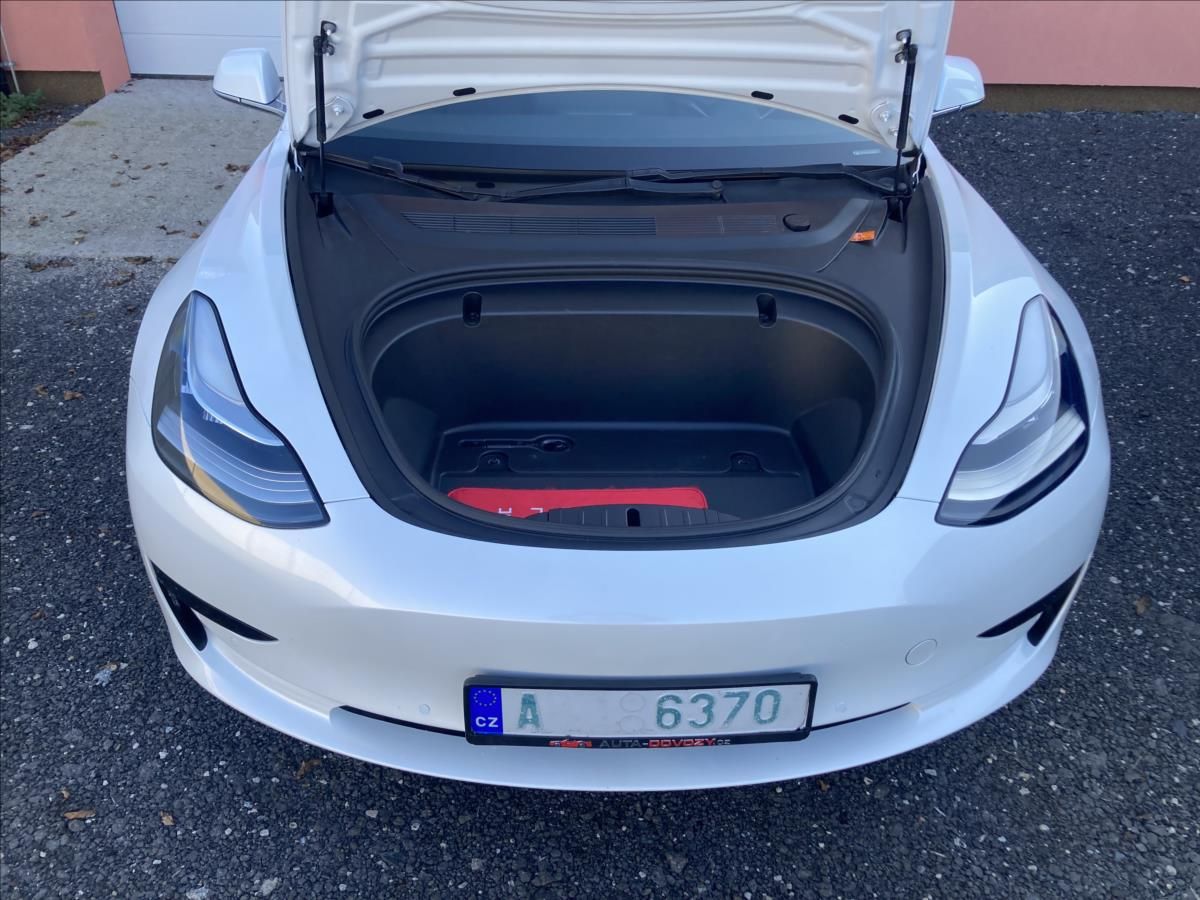 Tesla Model 3, Standard Range Plus 60KWH - fotka 6