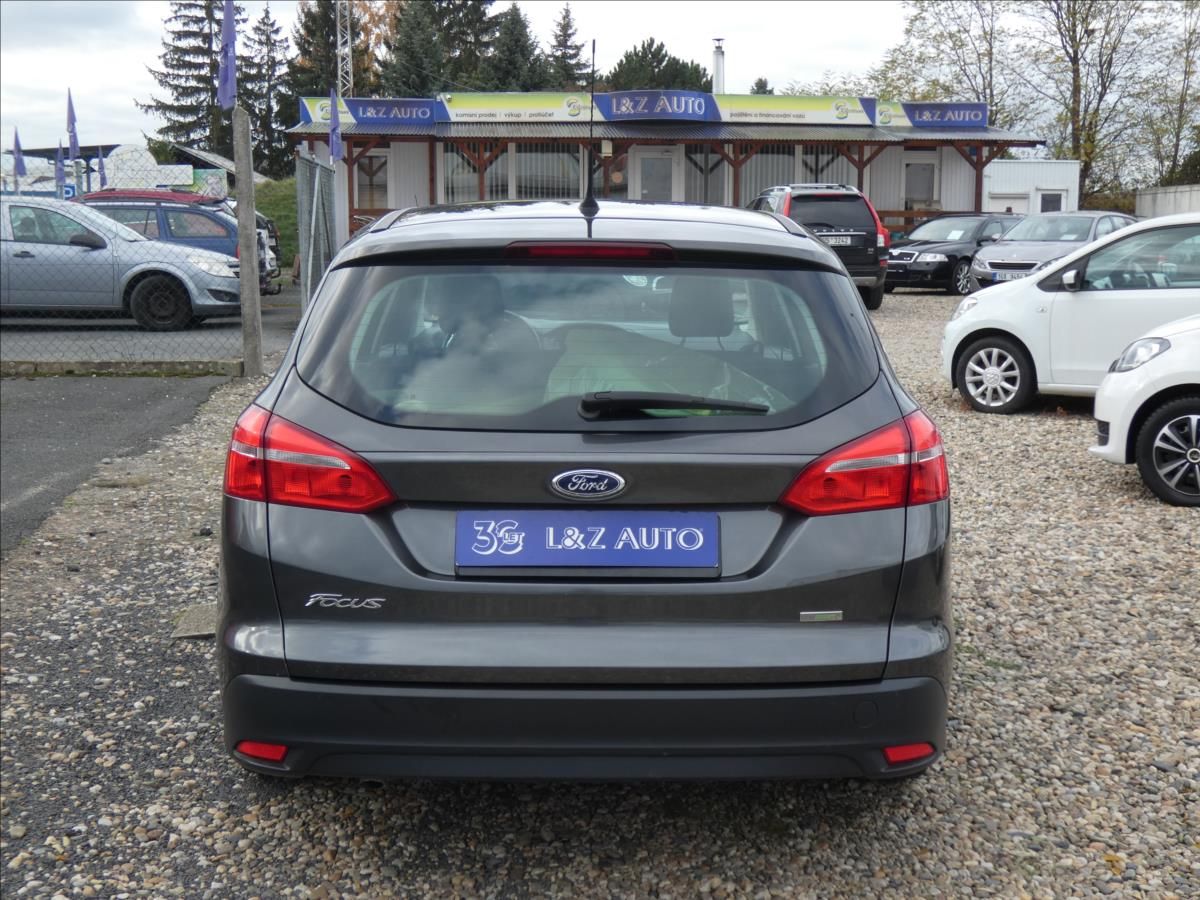 Ford Focus, 1,0 EcoBoost - fotka 5