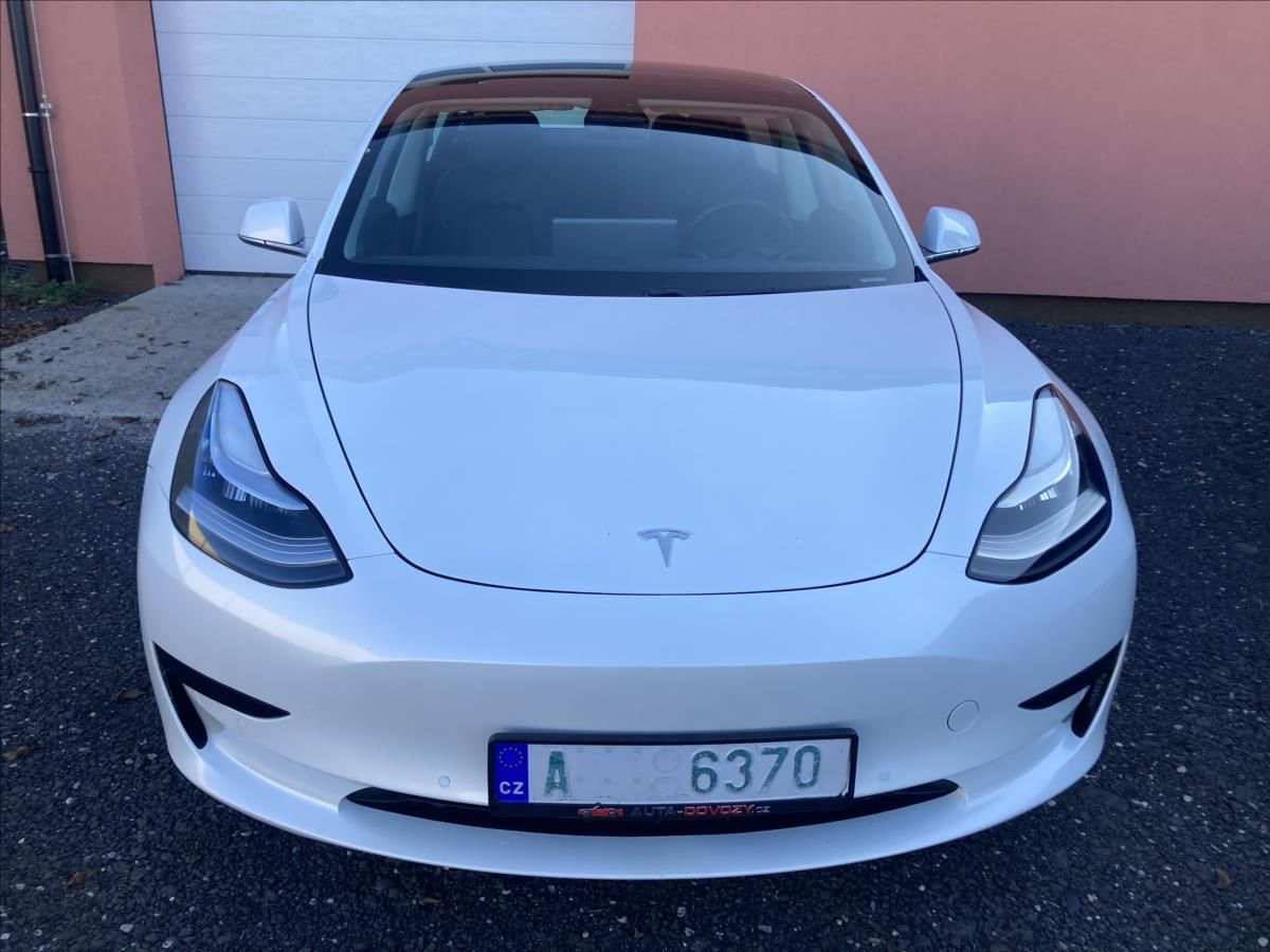 Tesla Model 3, Standard Range Plus 60KWH - fotka 2