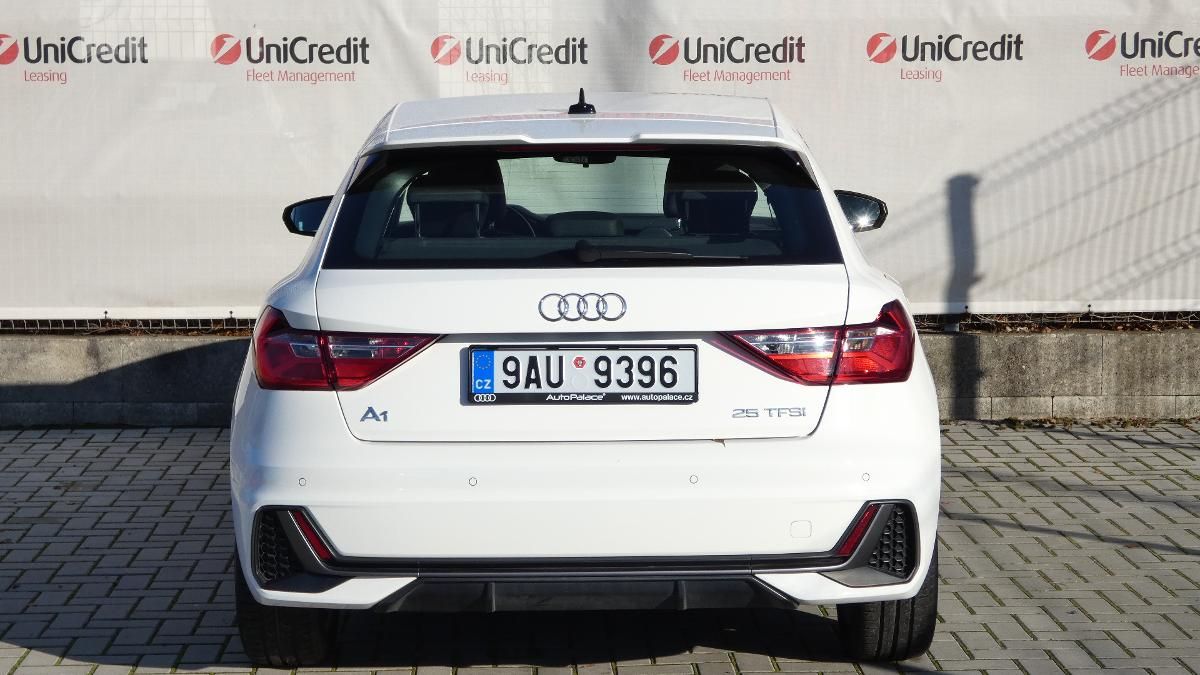 Audi A1, Sportback 25 TFSI S Line - fotka 4